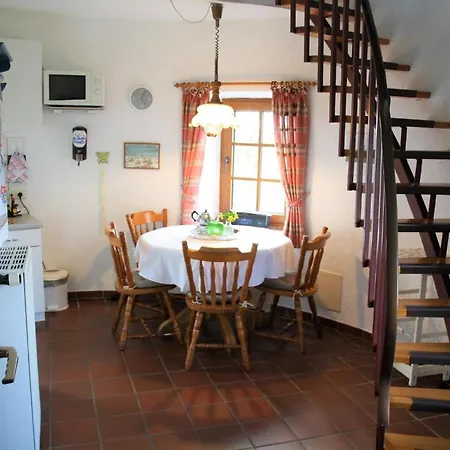 Holiday home In Pilsum Mit Grossem Garten *