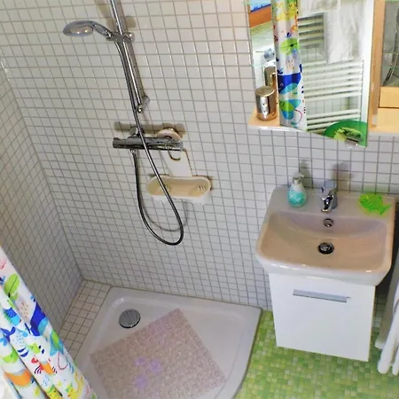 Holiday home In Pilsum Mit Grossem Garten